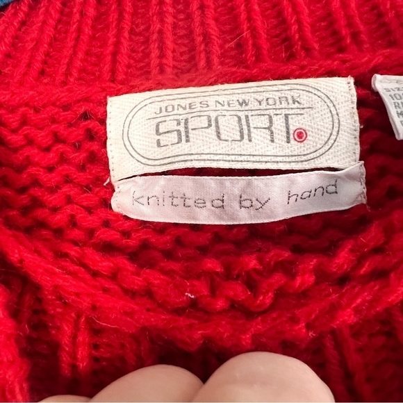 Vintage Jones New York Sport Red Hand Knitted 100% Wool Crew Neck Sweater Small - Picture 7 of 8